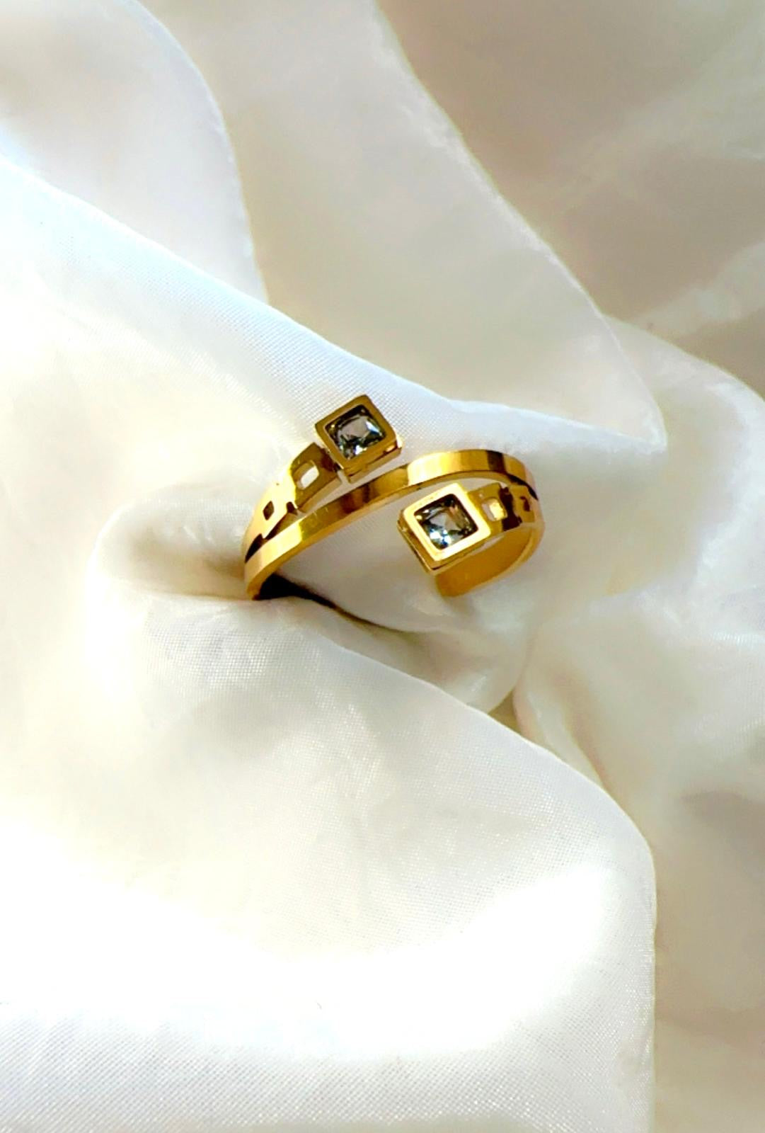 adjustable twisted ~ ring