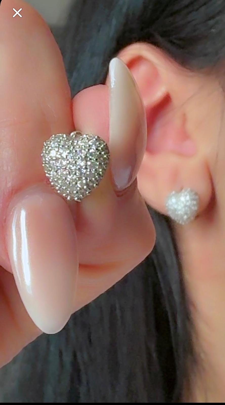 Zircon Heart Stud Earrings