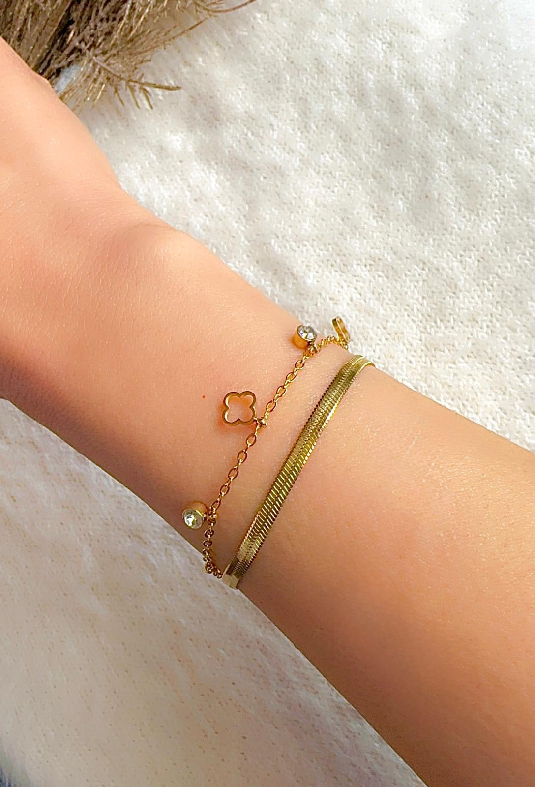 Double Chain Clover Bracelet - Elegance Meets Everyday Wear