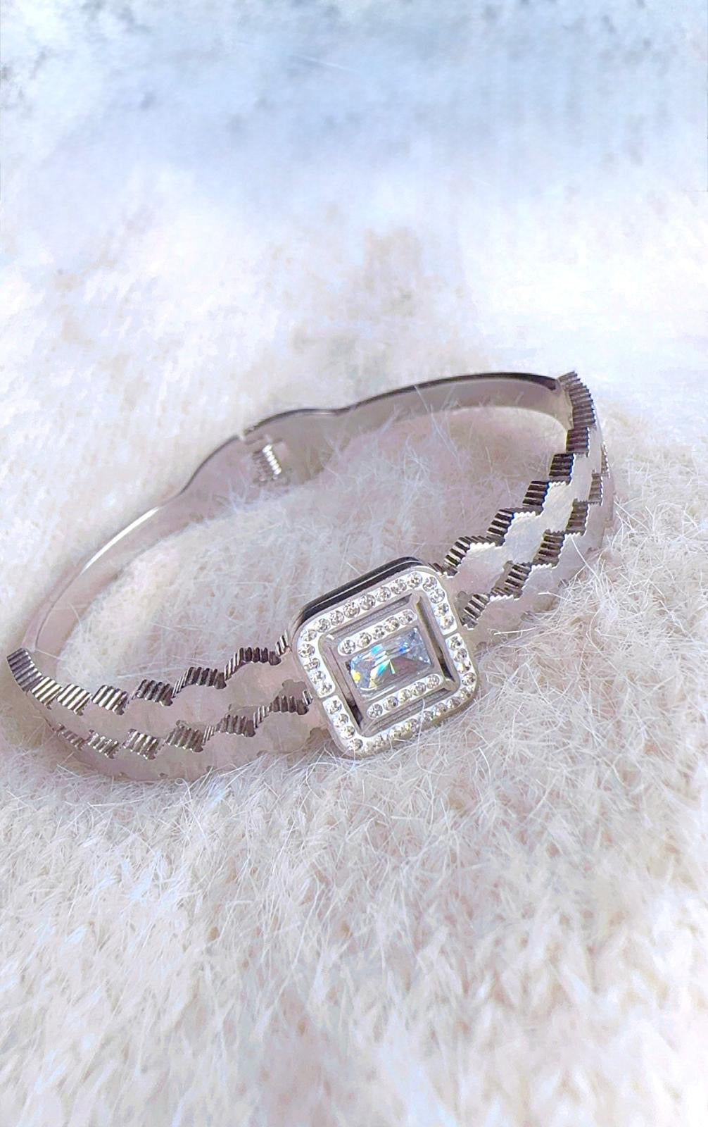 Square Gemstone with Rhinestones Bangle