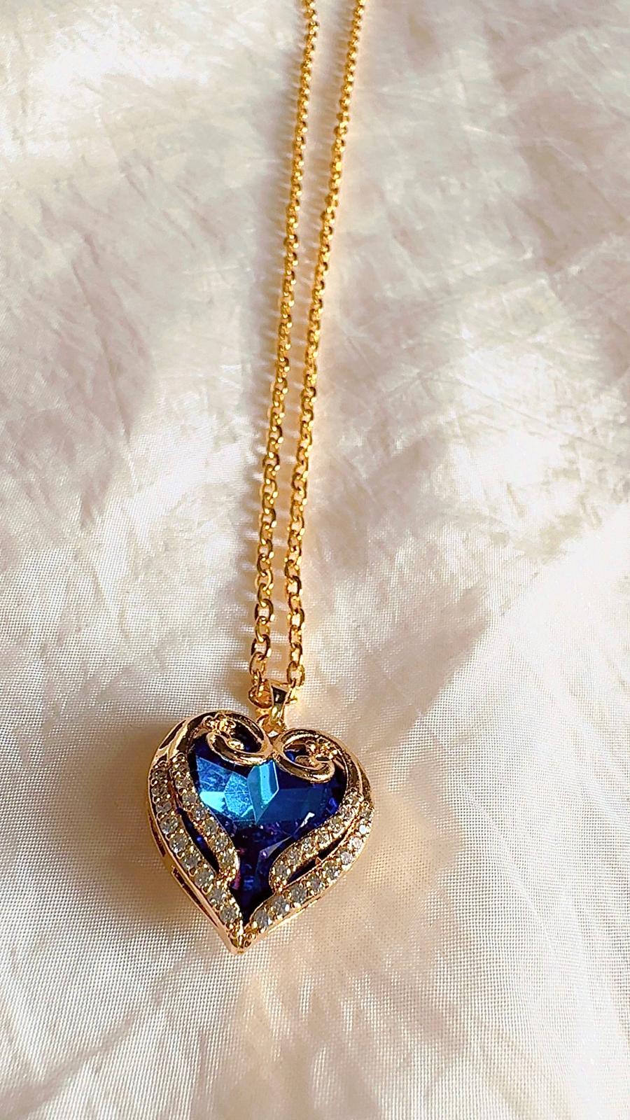 Lapis Lazuli Necklace: Timeless Beauty & Inner Strength