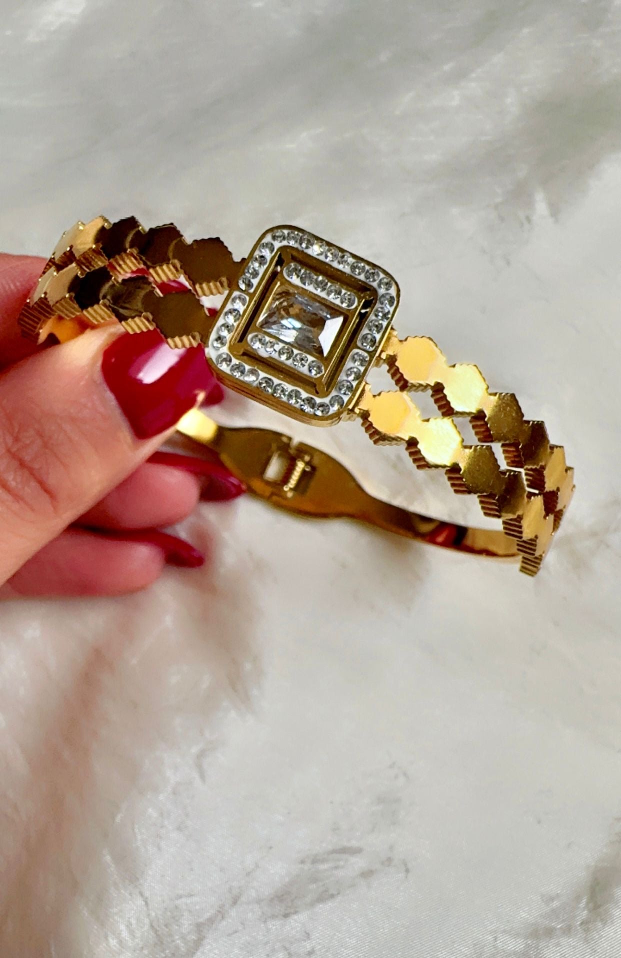 Square Gemstone with Rhinestones Bangle