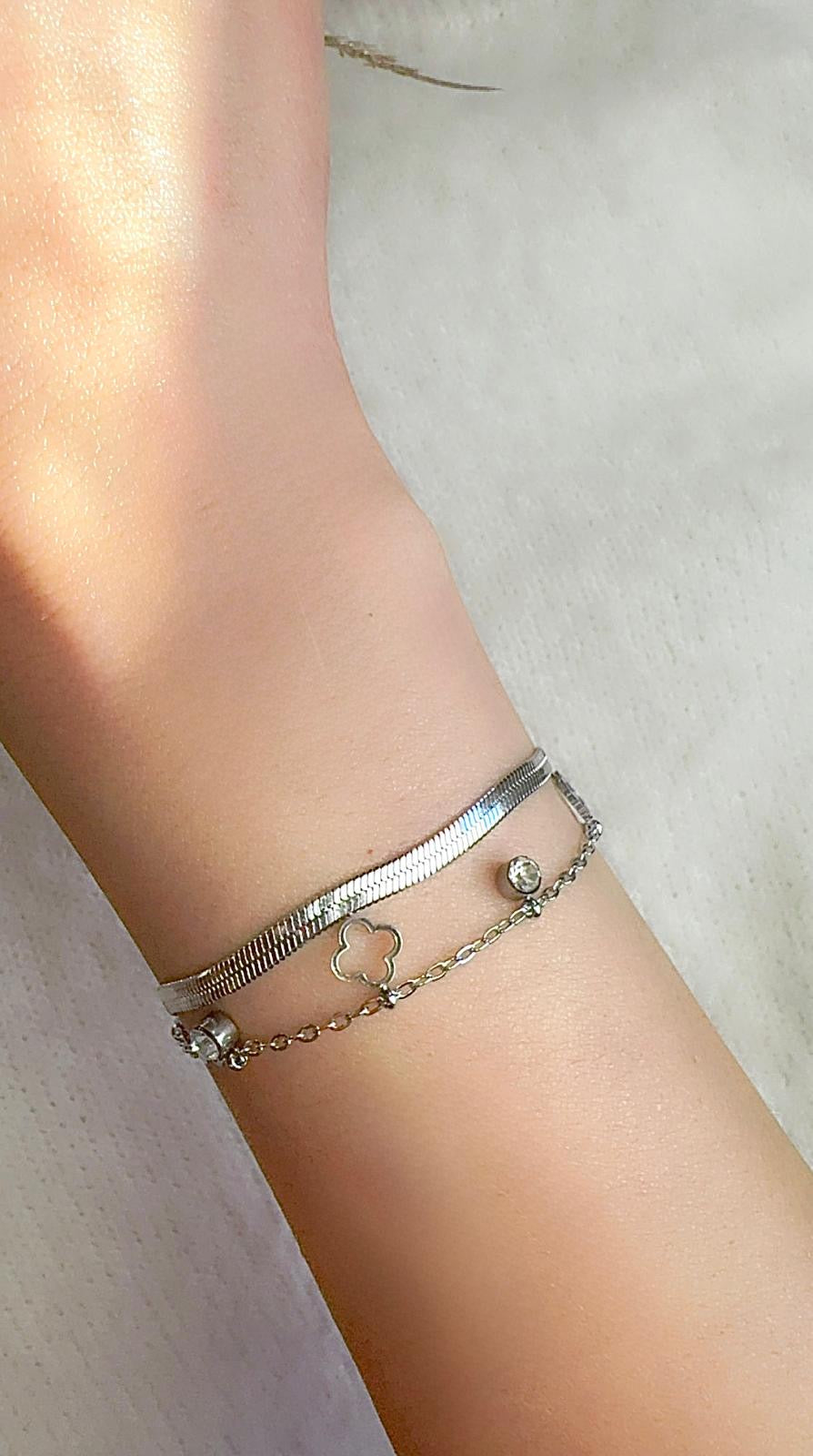 Double Chain Clover Bracelet - Elegance Meets Everyday Wear