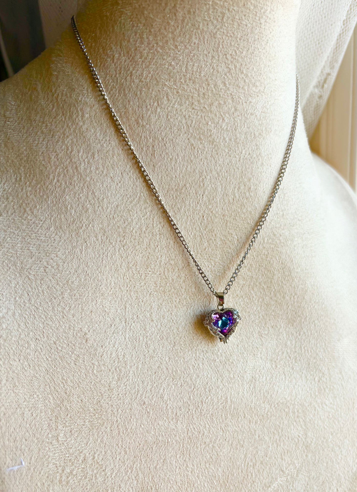 Amethyst heart Necklace - A Symbol of Love & Elegance