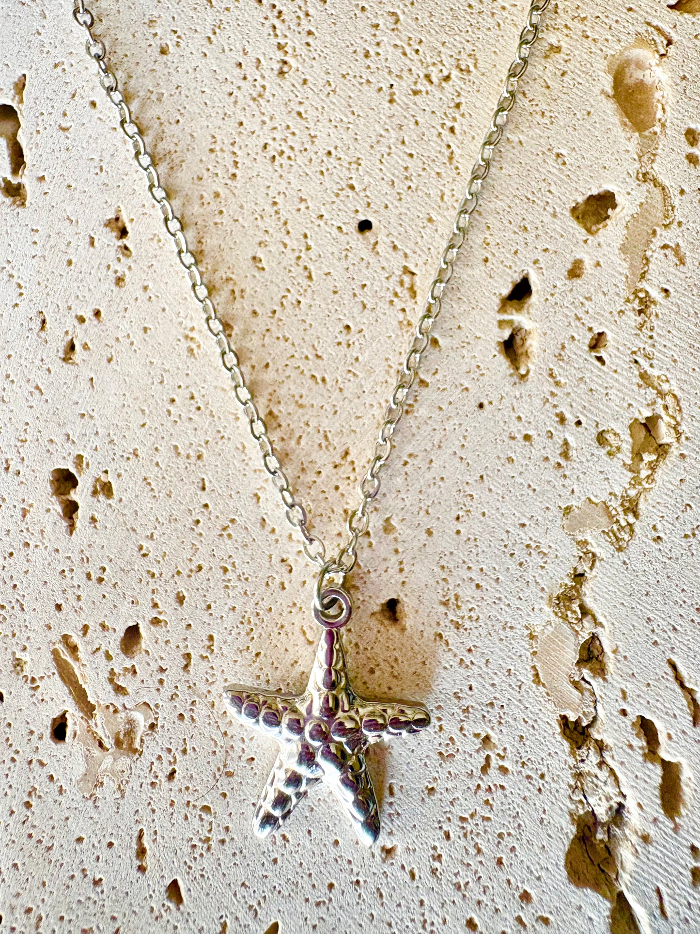 Starfish Pendant Necklace – Gold & Silver, Non-Tarnish Stainless Steel