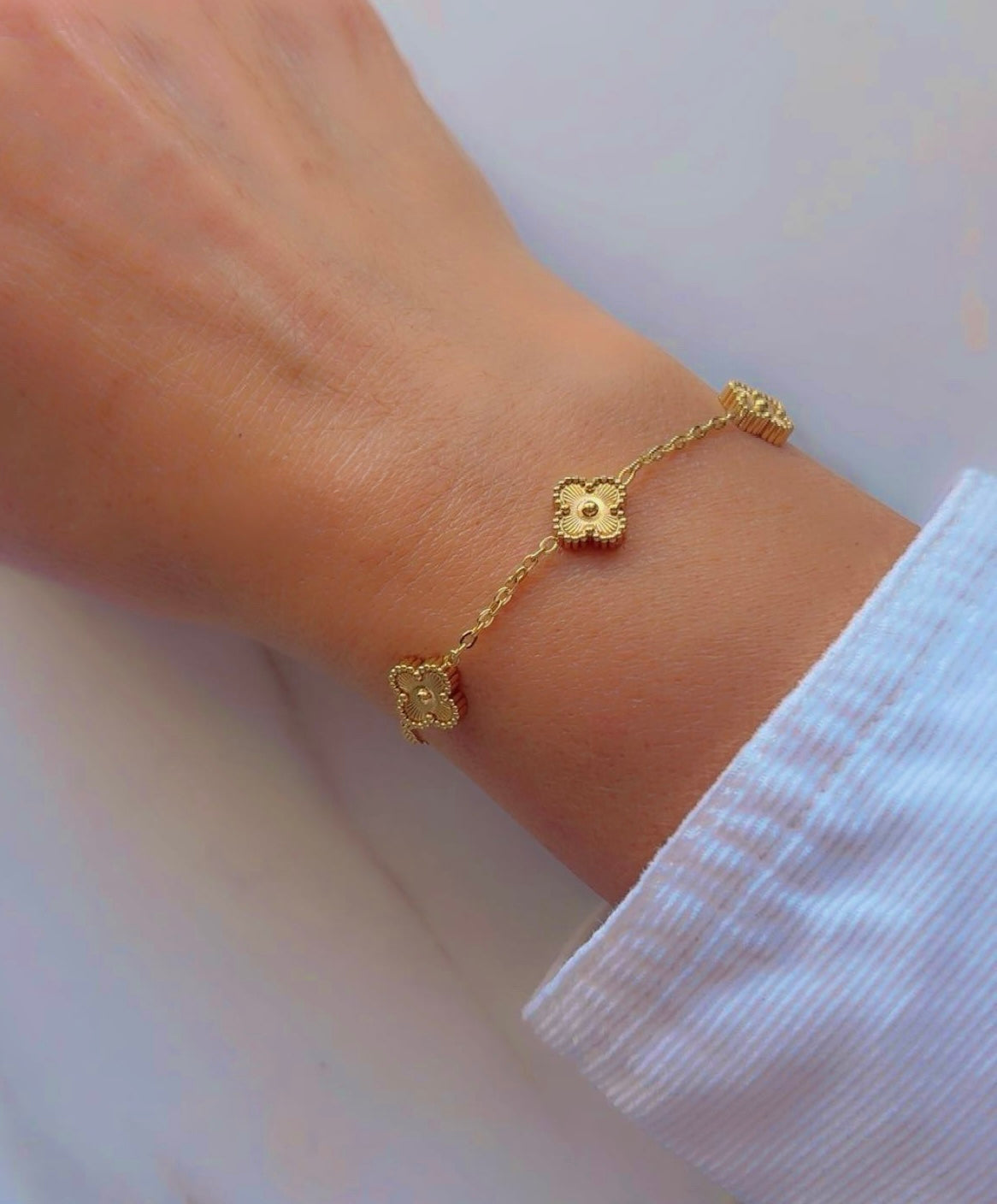 Gold Clover Bracelet – 18K Gold Plated, Non-Tarnish