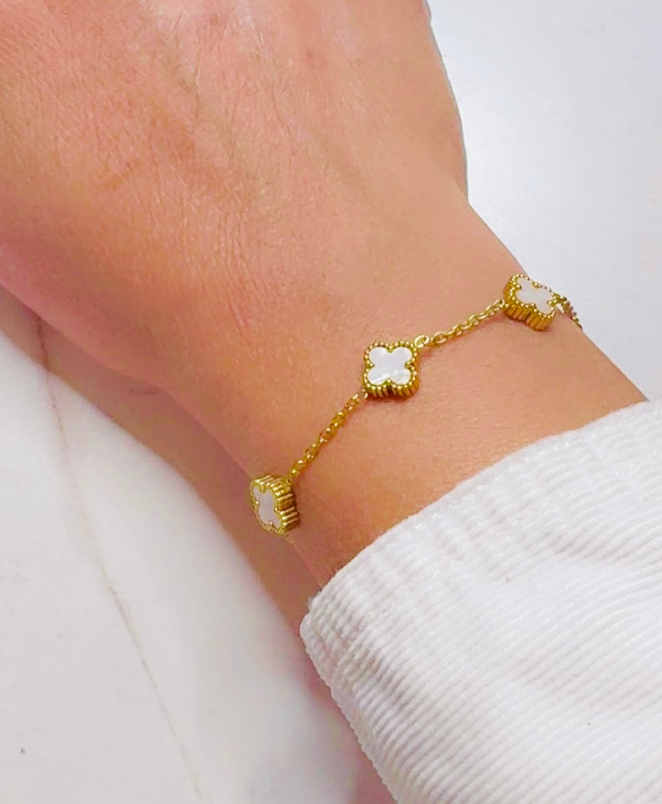 White Clover Gold Bracelet – 18K Gold Plated, Non-Tarnish