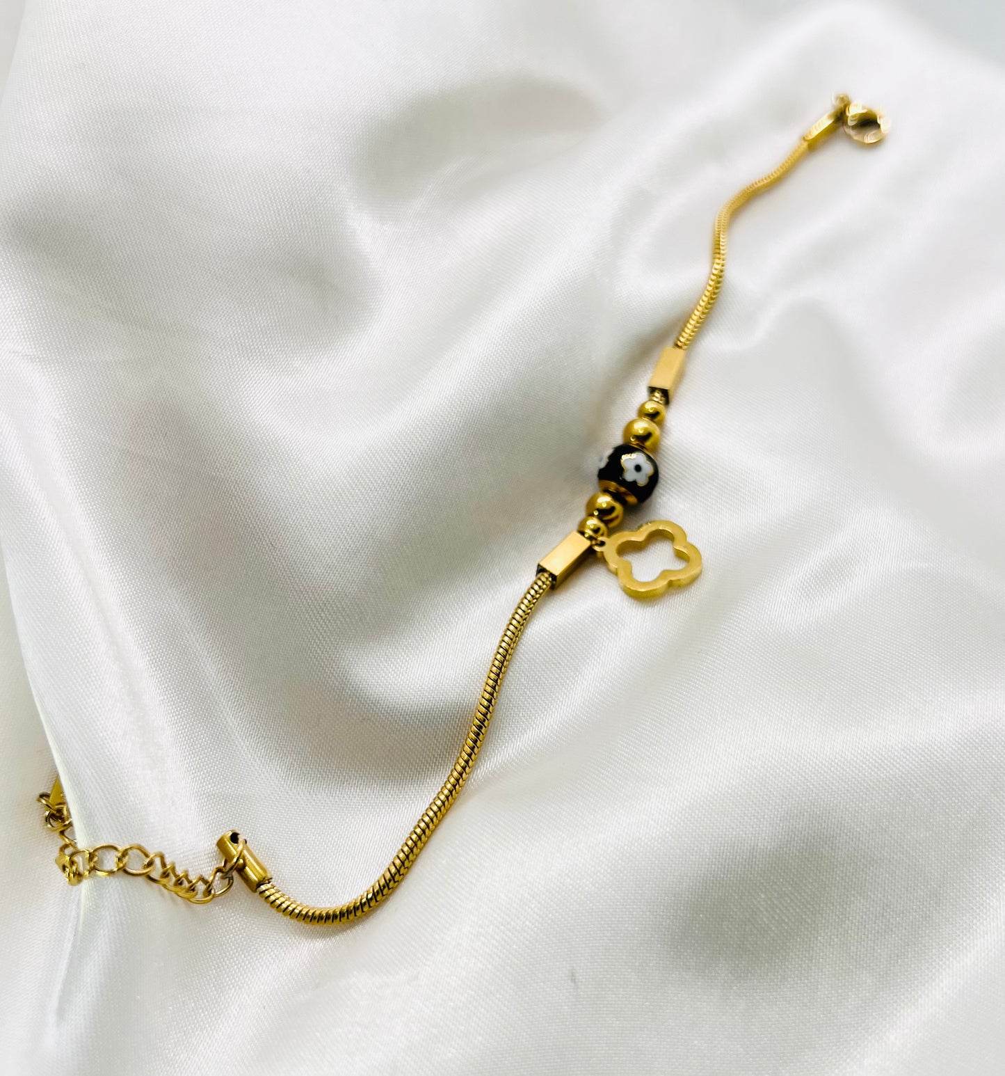 Golden Van Cleef Charm ~bracelet
