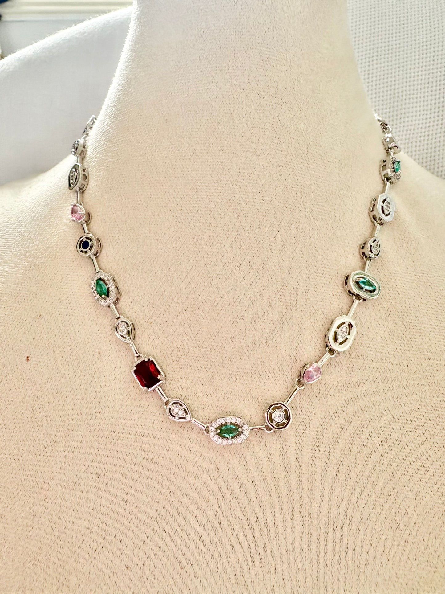 Non- Tarnish Necklace with gemstones on a mannequin