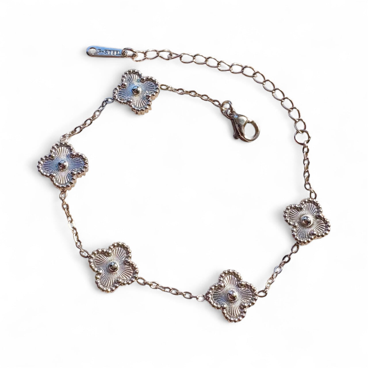 Silver Clover Gold Bracelet – 18K Gold Plated, Non-Tarnish