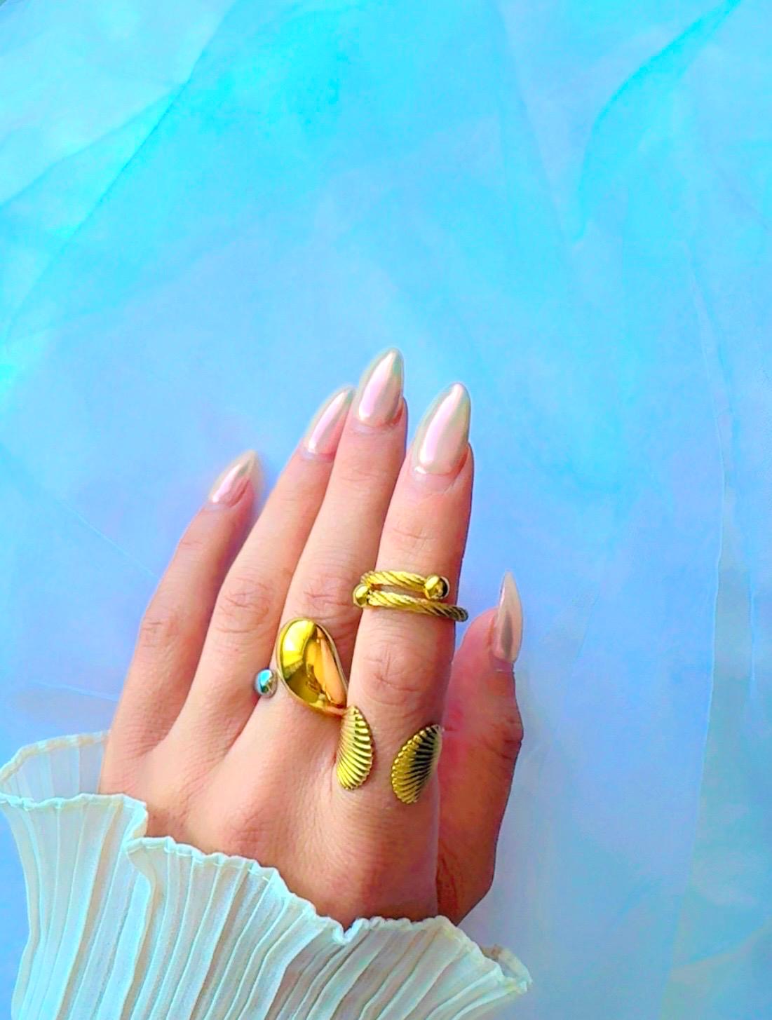 Gold Seashell Ring – 18K Gold Plated Stainless Steel