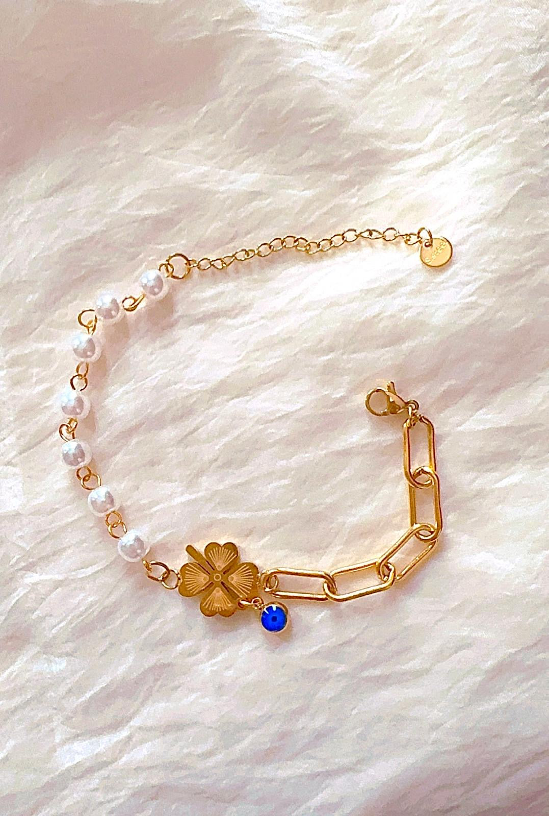 Four Leaf Clover Bracelet with freshwater Pearls -Luck, Elegance & Charm