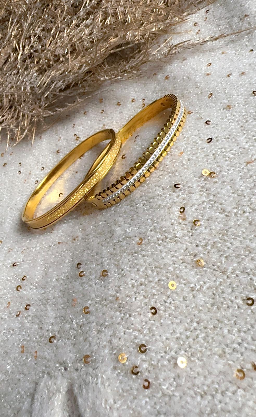 GOLD FILLED ~ bangle