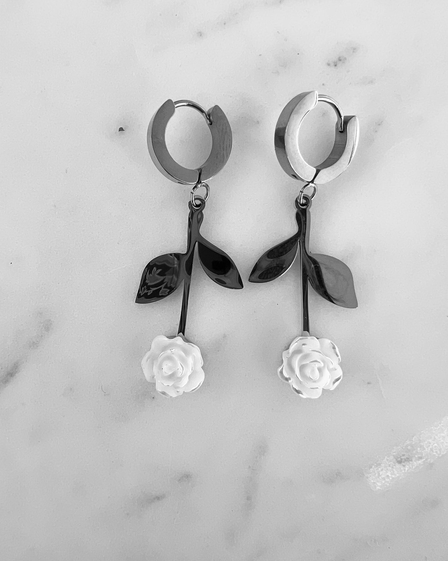 FLOWER EARRINGS