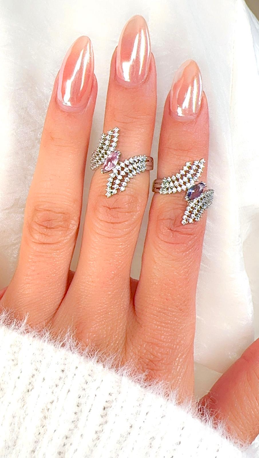 Wrap Around Inverse zircon Ring - Silver color