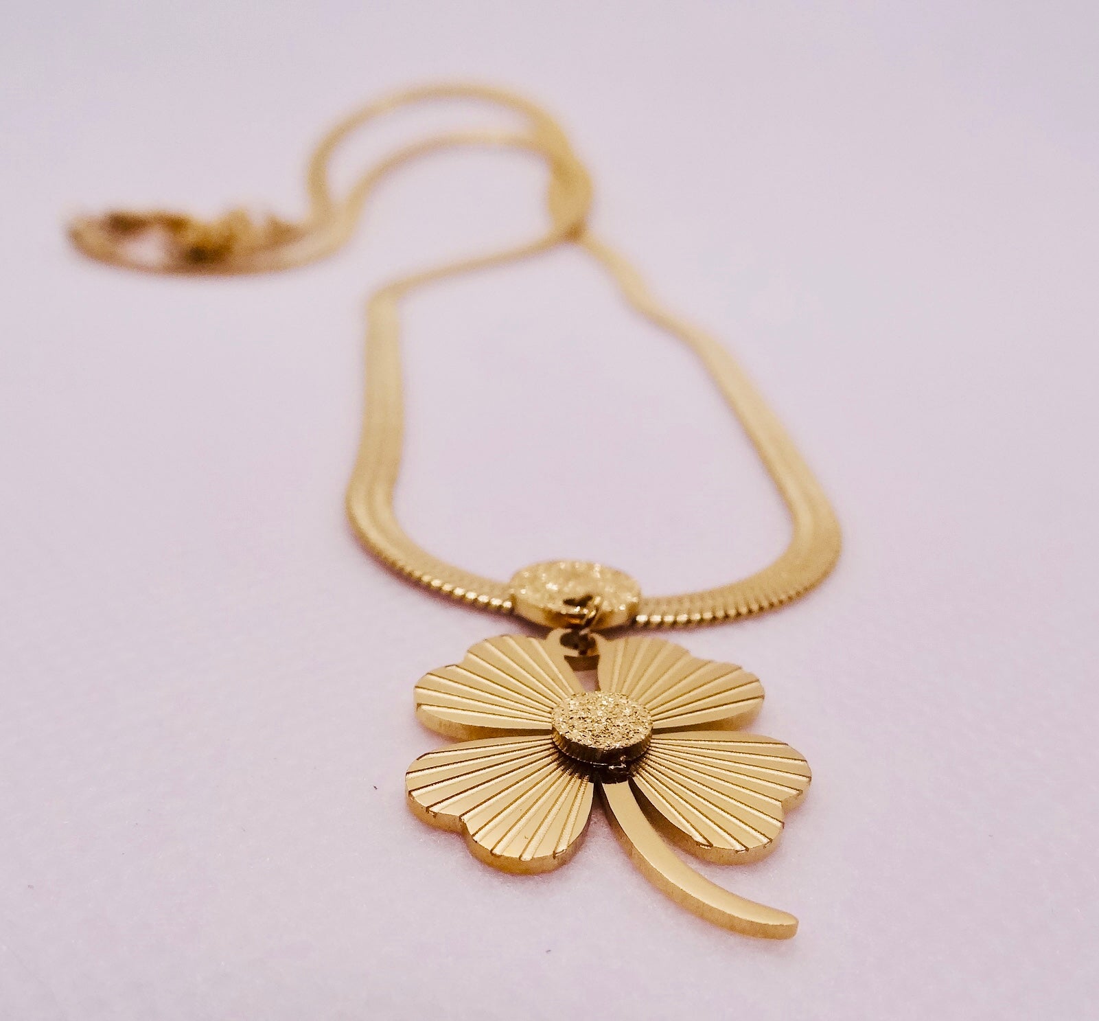 clover - necklace