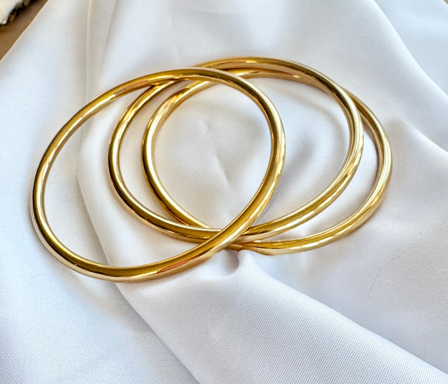 18k gold plated bangles 