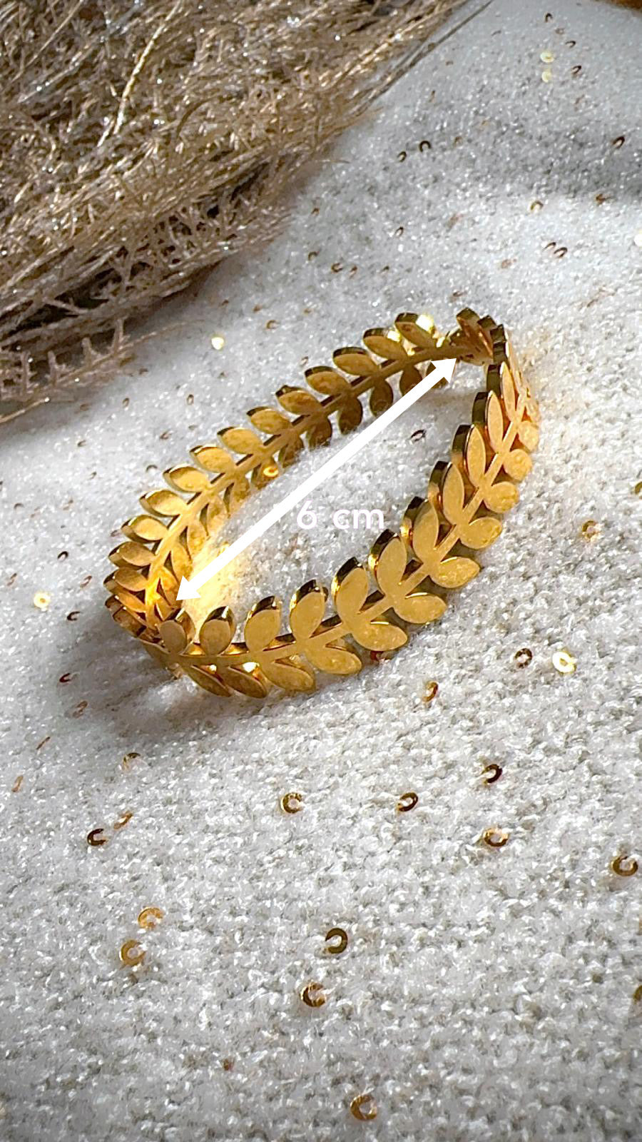 Greek Leaf Crown Bangle