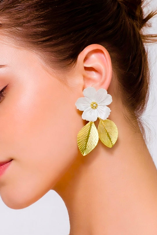 Gold Leaf & White Flower Statement Earrings – Elegant Floral Drop Earrings