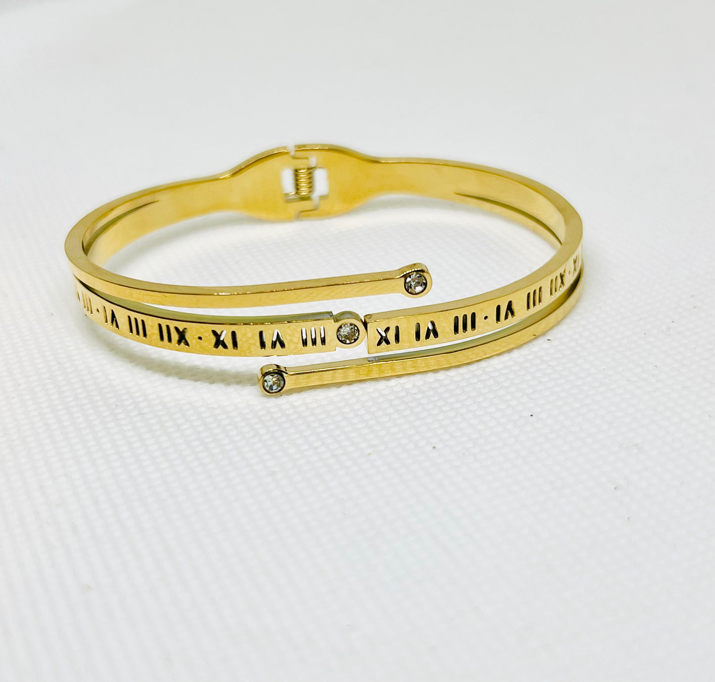 Roman Numeral - bangle