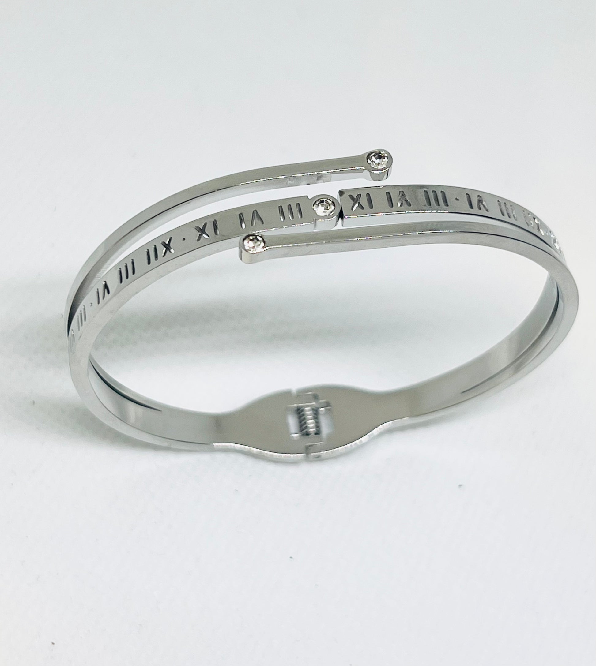 Roman Numeral - bangle