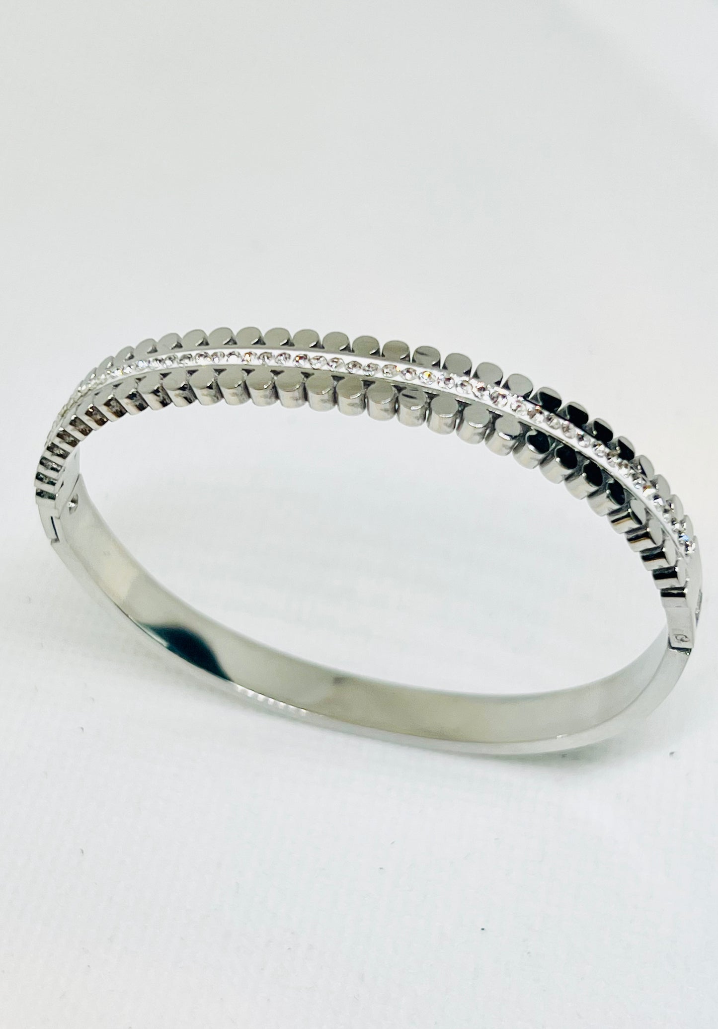 wavy - bangle - zircon