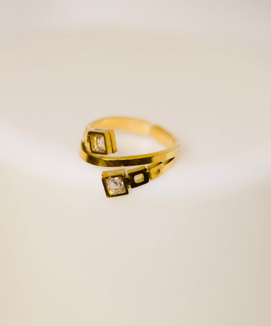 statement ring - zircon diamond