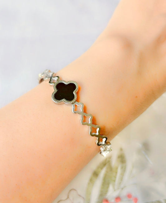 Silver Clover Cutout Bangle with Black Enamel Charm – 18K White Gold Plated