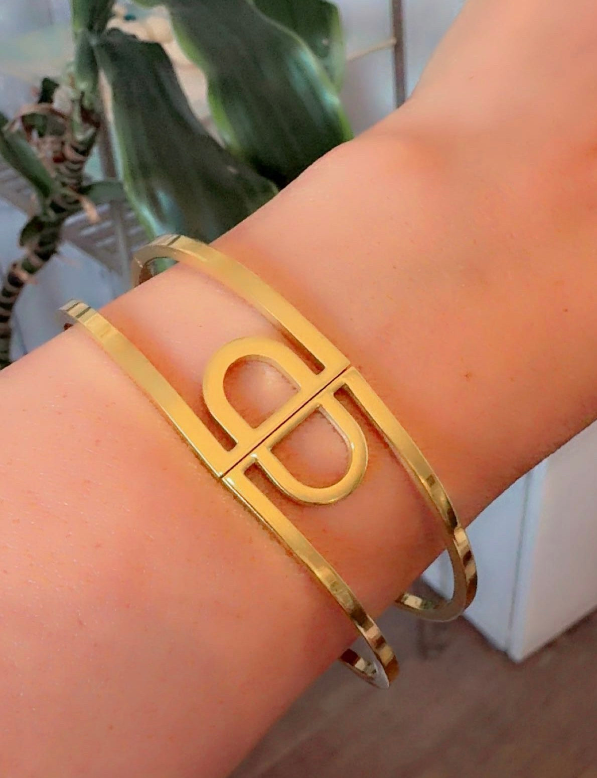 Gold bracelet on a wrist 