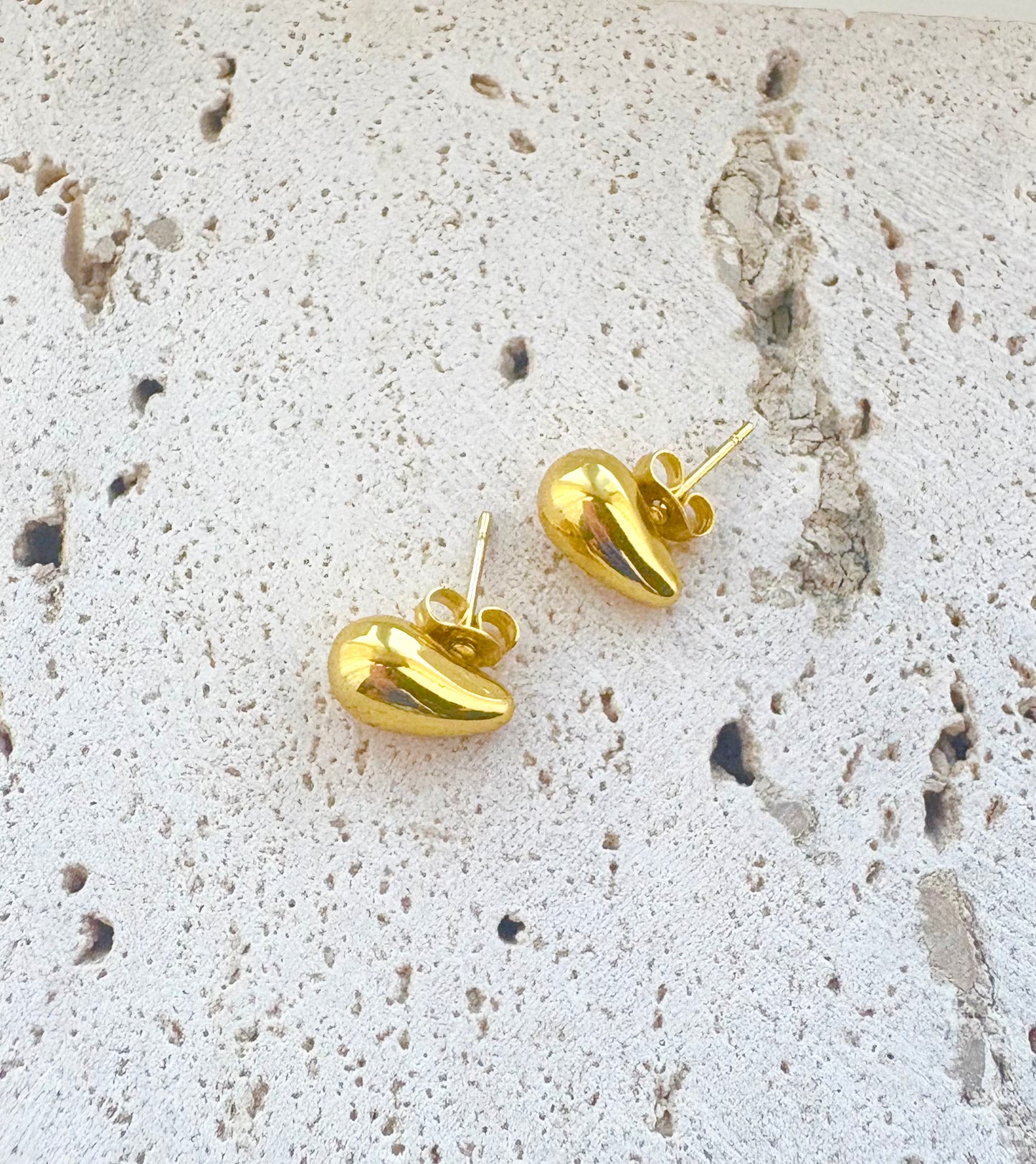 Gold Teardrop Stud Earrings – 18K Gold Plated