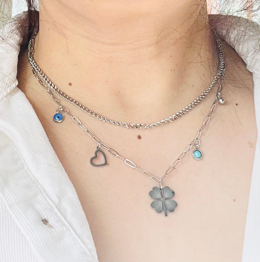 VAN LEAF CLOVER NECKLACE