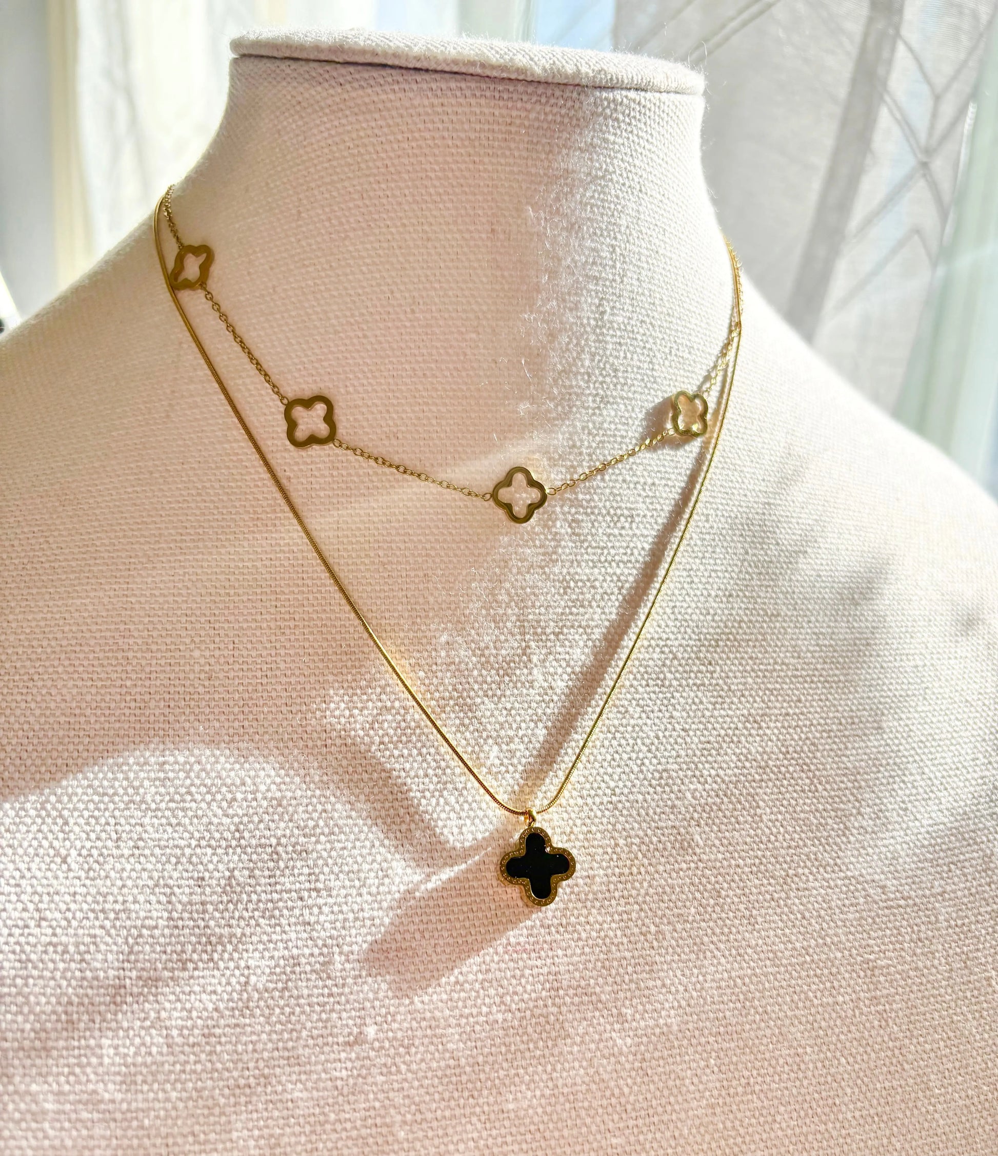 18K Gold Plated Double Layer Clover Necklace | Reversible Onyx Pendant