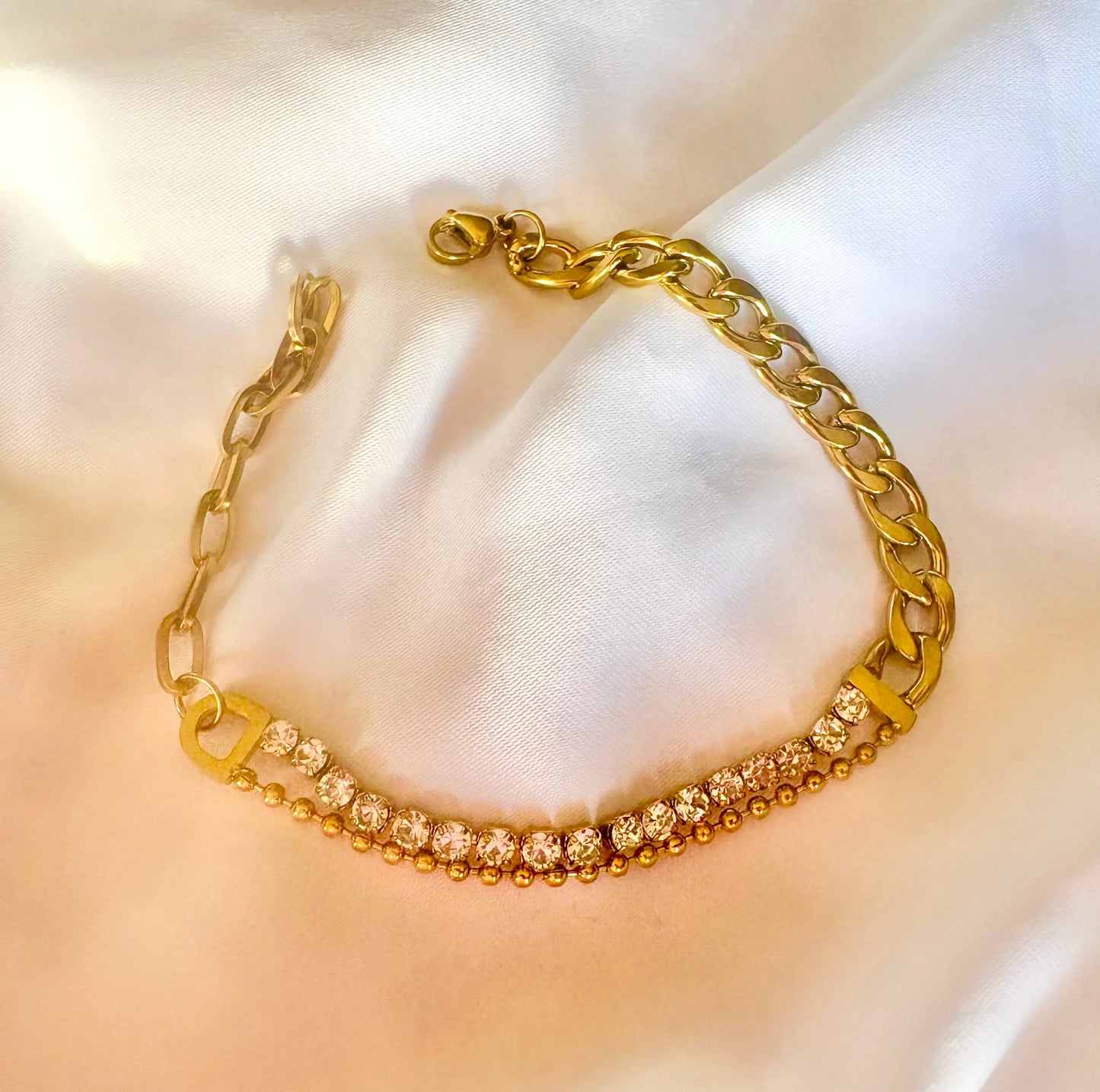 Chain & Zircon Bracelet – Gold Tone Yahala Boutique