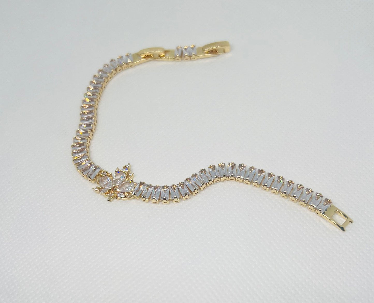 TENNIS ZIRCON - LEAF ~  Bracelet