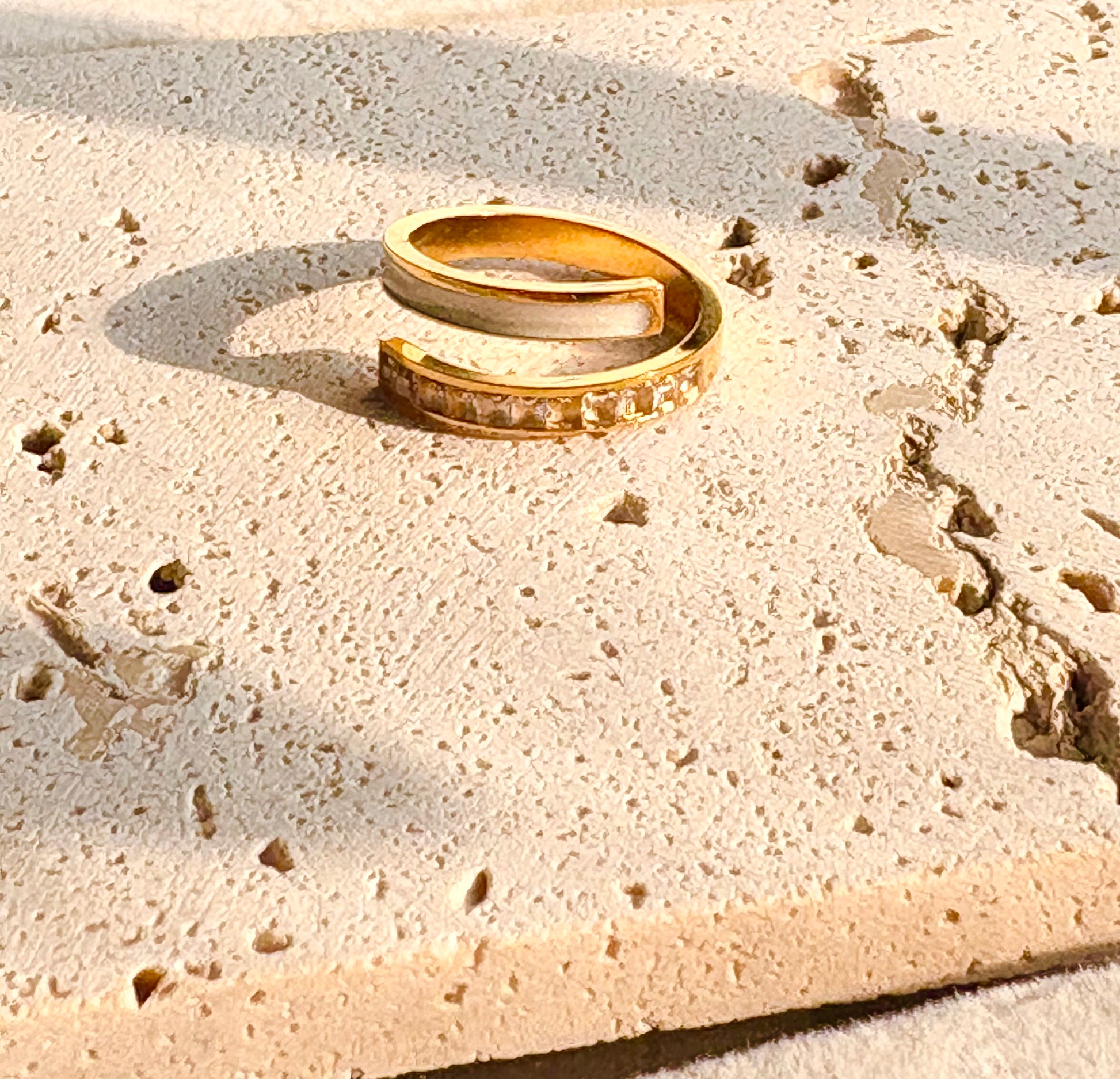 Non-tarnish stainless steel gold ring with cubic zirconia accents