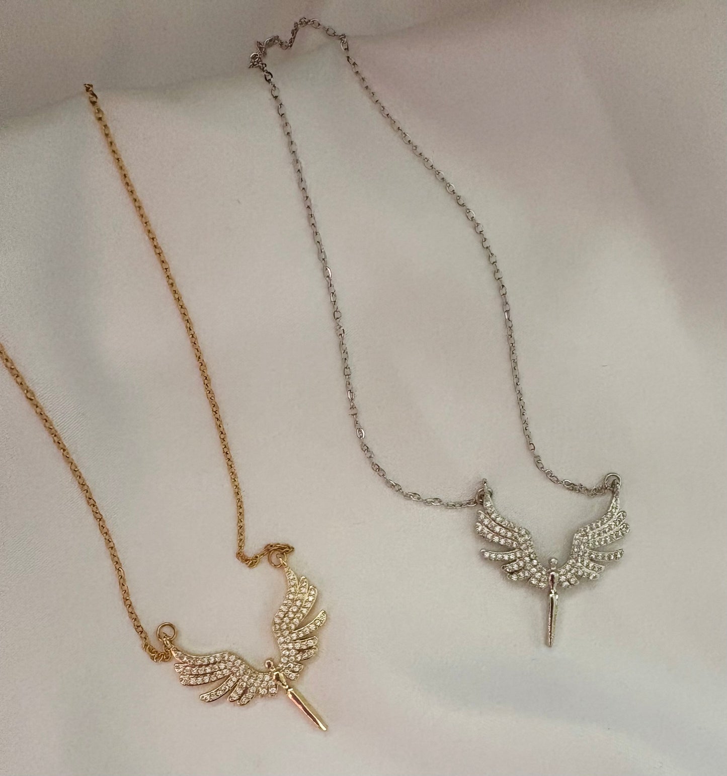 Angel wings pendants Necklaces