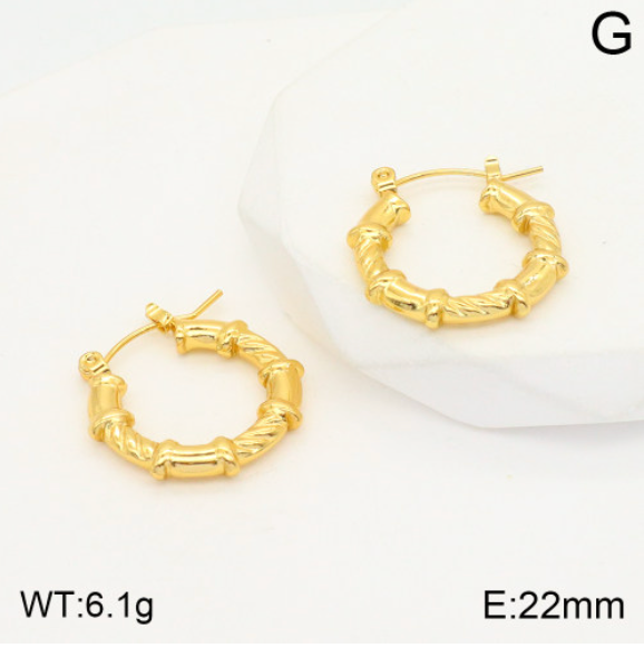 Gold hoop earrings on a white background with weight and size information.