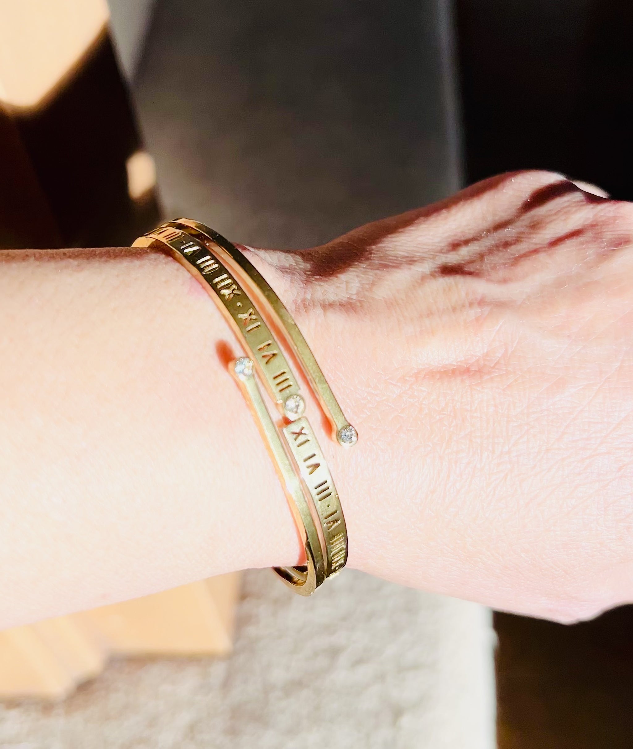 Roman Numeral - bangle